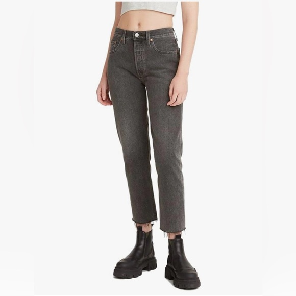 Levi's 501 original cropped high rise Straight Leg Jeans size 31*28 - Picture 1 of 5